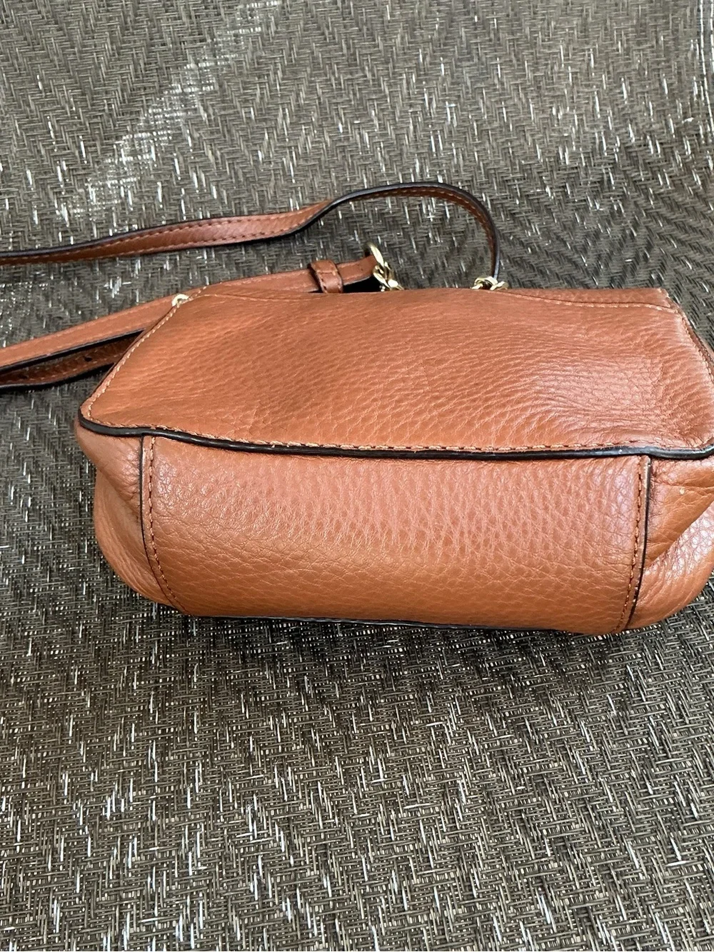 Michael Kors FULTON Tan Leather Chain Crossbody Bag